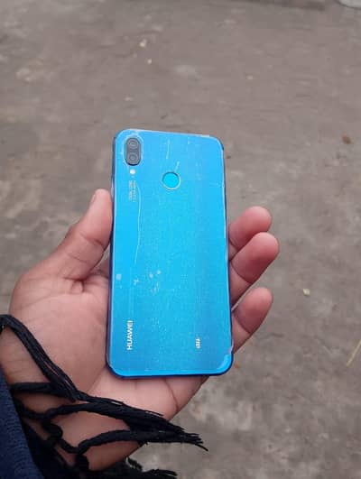 Huawei P20 lite 4/64 Dual sim pta approve Only 15 days use Just newset