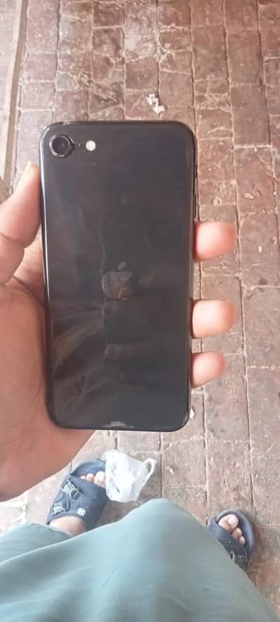 IPhone SE 2020 charging k sath touc break