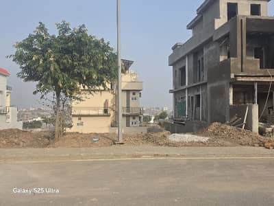 Dha Phase 5 Sector F 10Marla Plot Boulevard Plot Available For Sale