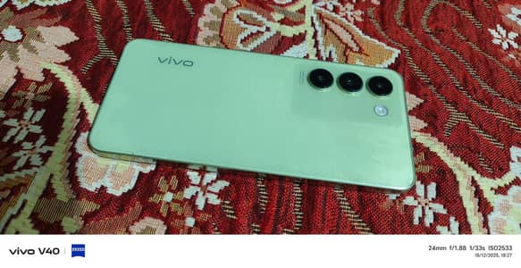 Brand New Vivo y100 8+8/ 256