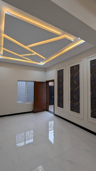 6.5 marla house for sale near ethad town rahim yar Khan