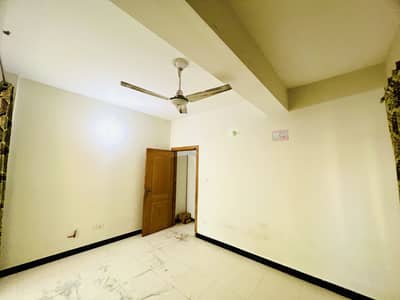 1 BED FLAT FOR RENT F-17 ISLAMABAD ALL FACILITY AVAILABLE CDA PPROVED SECTOR