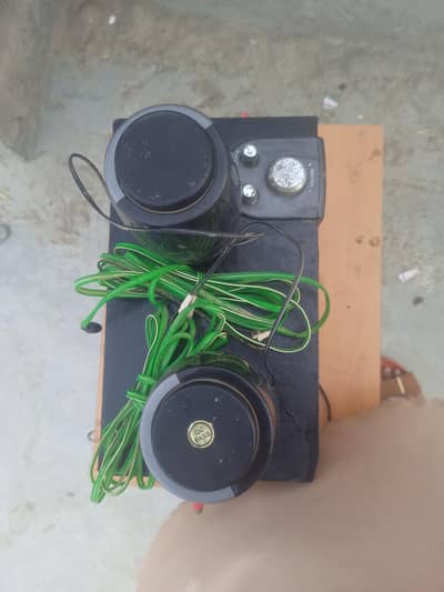 woofers . speaker