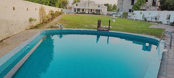 3kanal 14 Marla Farm House For Rent in Green Acres Society