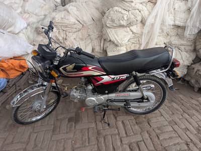 03074095971 Honda CD 70 condition 10/10 black color