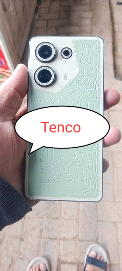 Tecno caman 20