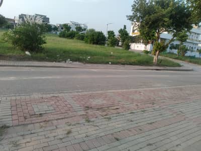 Commercial Plot For Sale