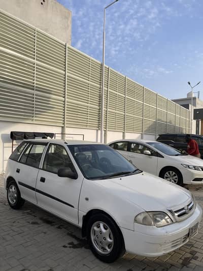 Suzuki Cultus 2015 White