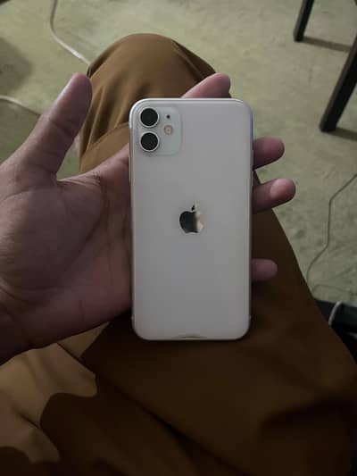 iphone 11 battery health 95% 256 GB 10/10 condition icloud lock