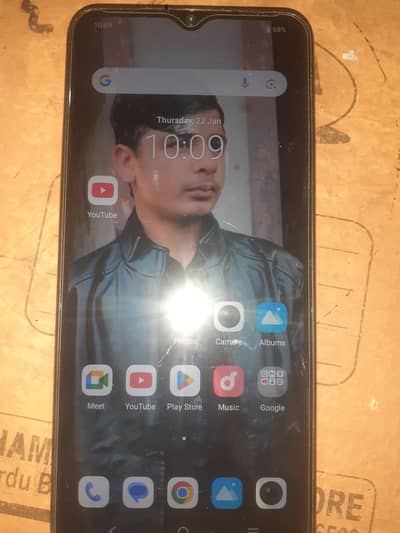 vivo y 03 4+4=8GB RAM 64 GB Memory conditioni 10 by 10