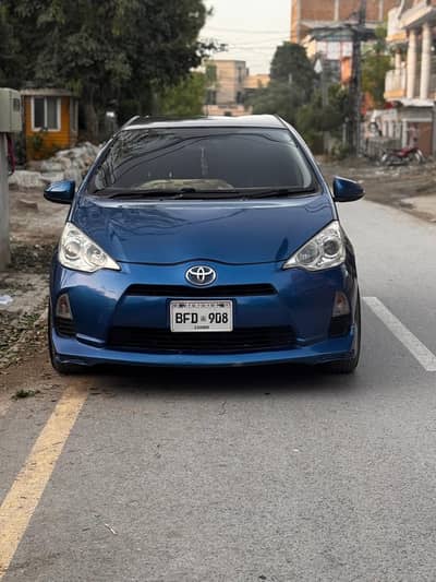 2013 Toyota Aqua S Push start !