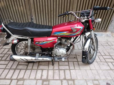 Honda 125 2018-B red colour
