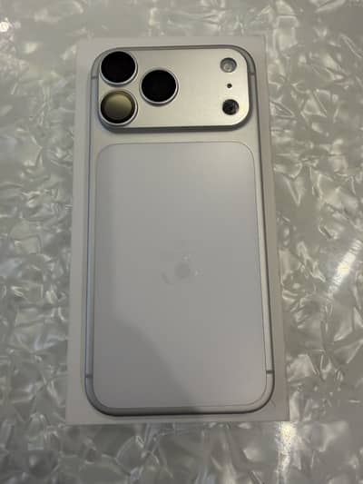 iPhone 17 Pro Max , NON Approved , 256 GB , With Original Box