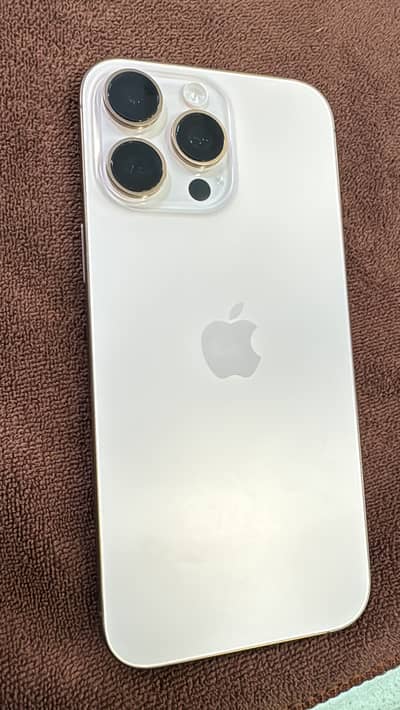 16 pro max 256 desert Dual physical