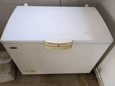 chest freezer/Deep freezer