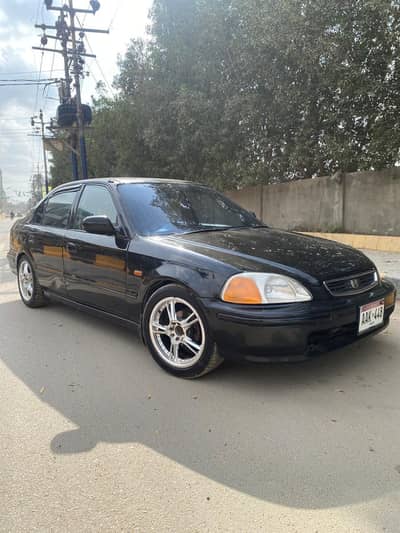 Honda Civic EXi Automatic model 1996/2000