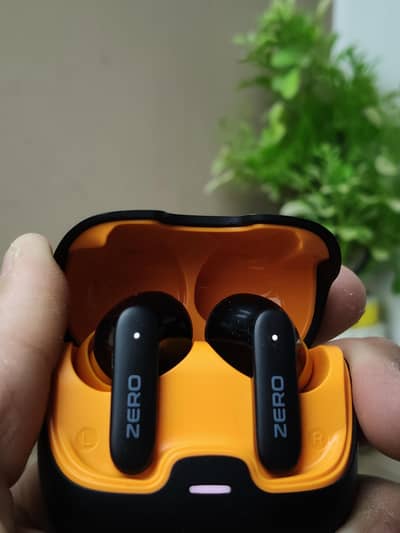Zero lifestyle zbuds