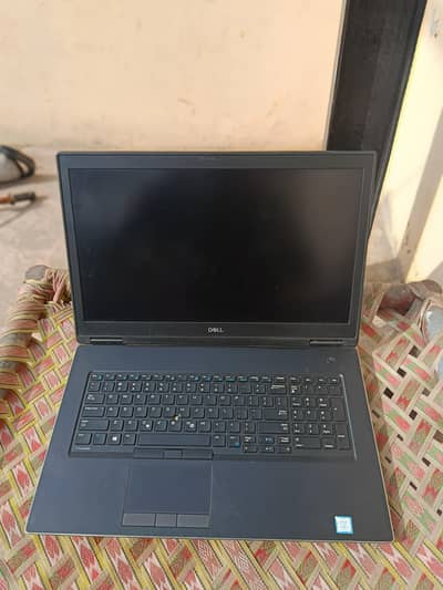 Dell Precision 7730 – Intel Core i5 8th Gen – 17.3" Workstation Laptop