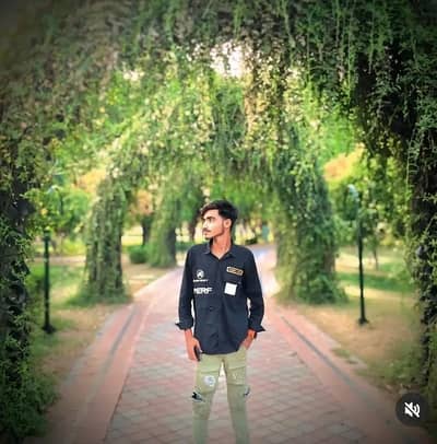 please muja kam chia Lahore ma please