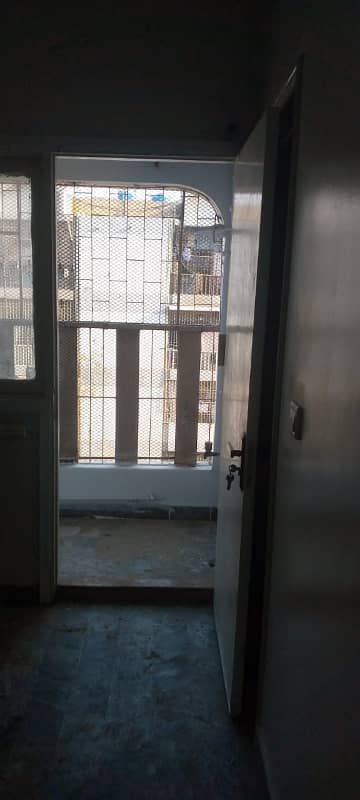 A Well Designed Prime Location Flat Is Up For sale In An Ideal Location In Karachi
