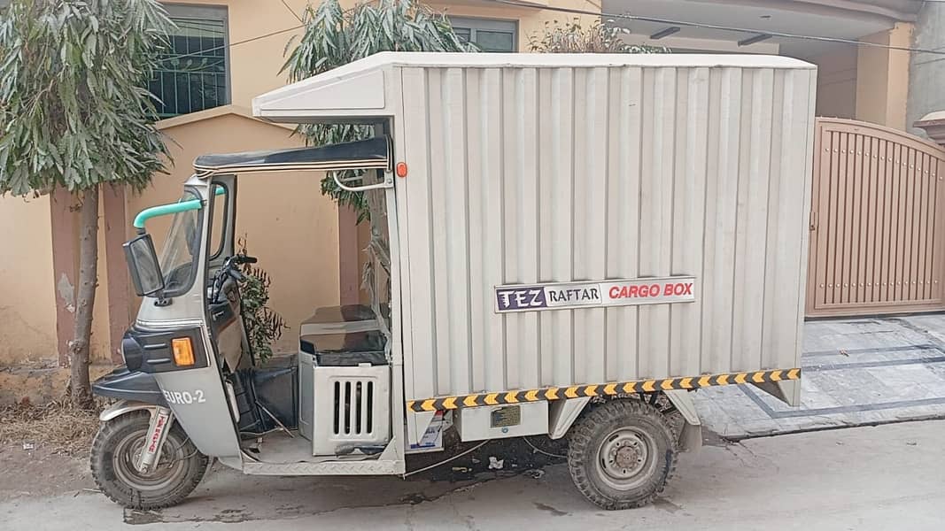 EURO-2 Taz-Raftar Cargo - Rickshaw & Chingchi - 1110626602