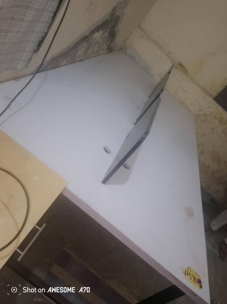 office table 0