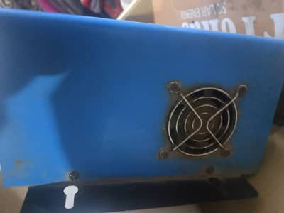 sinko mppt charge controller in very good condition just buy and run