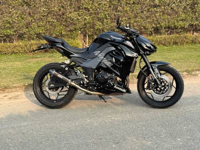 Kawasaki Z1000 Replica 400cc New Bike | Model 2023 Call 0325 - 6271779