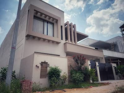 Ideal Prime Location 272 Square Yards House Available In Bahria Town - Precinct 1, Karachi