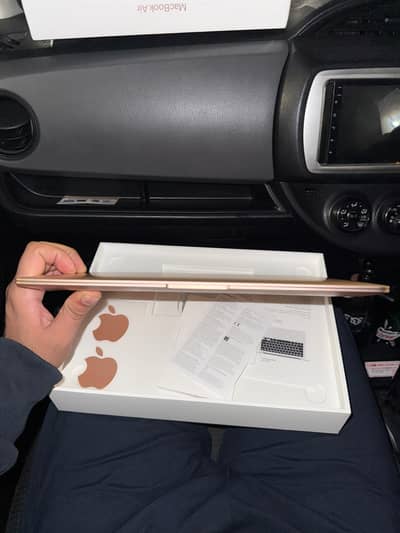 MacBook Air 2020 M1 8/256