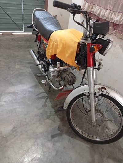 United 70cc 2021 model for sale in genuine conditoin