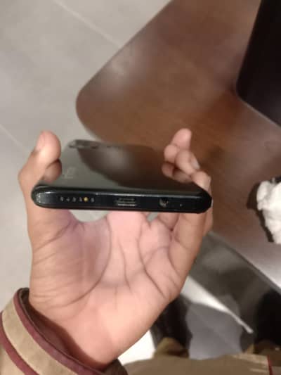 ok mobile phone  nufix in hot 11 ha