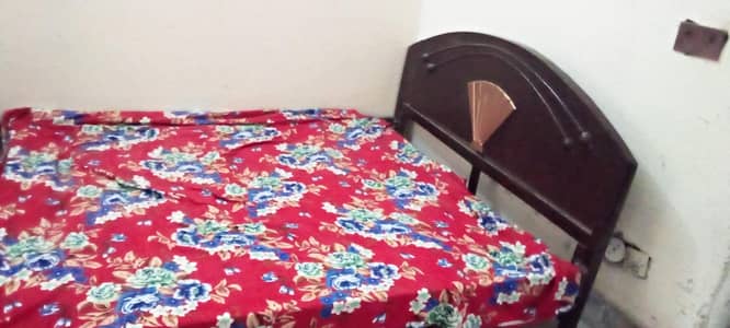 queen bed for sale