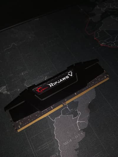 G. SKILL RipjawsV Series DDR4 RAM (XMP) 16gb 3200MT/s CL16