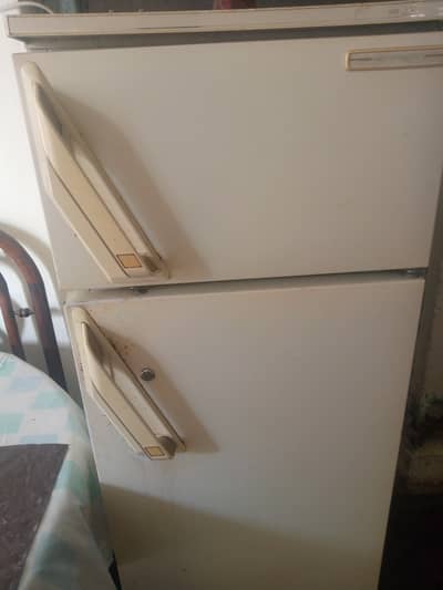 Fridge in mint condition in the genuine condition