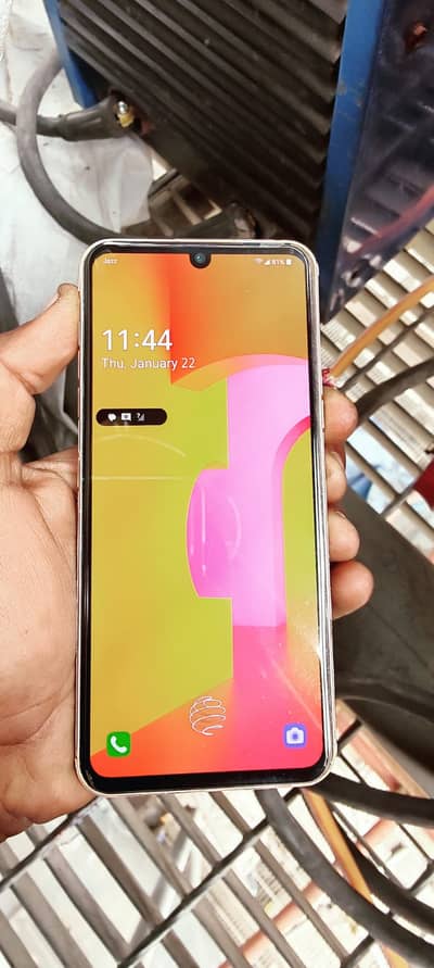 Description 10.8 condition Back Tuta hova hy