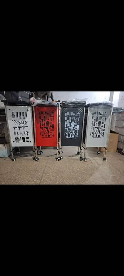 Saloon Chair / whole sale price / chair /trolly/Barber Chair/ pedicur