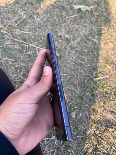 Samsung Mobile S22 Ultra