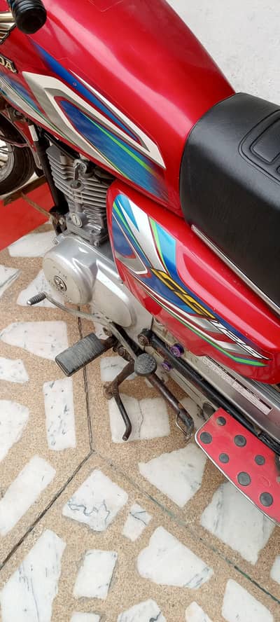 Honda cg125 model 2021/2022  mobile 03009605405