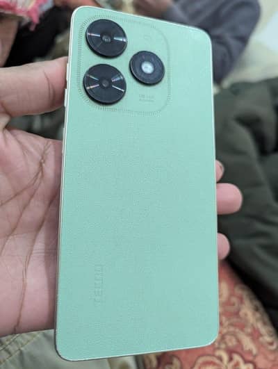 Tecno spark 2024 4/64 complete box 10 by 10 condition