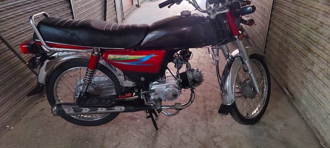 lush conditions urgent for sale