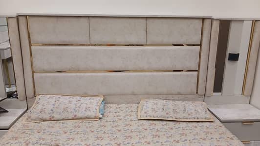 New Bed dressing set with attached sethi with storage