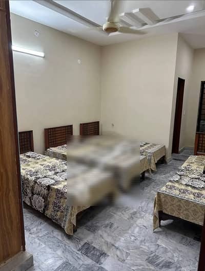 6 Marla Building In I-11/1 Is Available