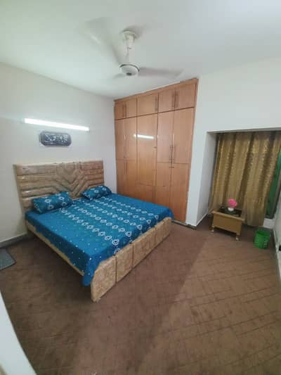 G 11/4 E -TYPE FURNISHED APARTMENT FOR RENT