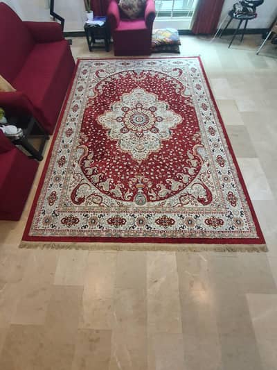 Turkish carpet. only used for 6 months. condition 9/10