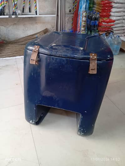 delivery box available for sale only rs 5000