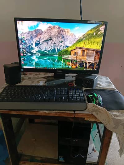 core i5 4 th generation with 22 inch led