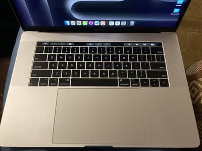 Macbook pro i9 32Gb 512Gb 15 inch