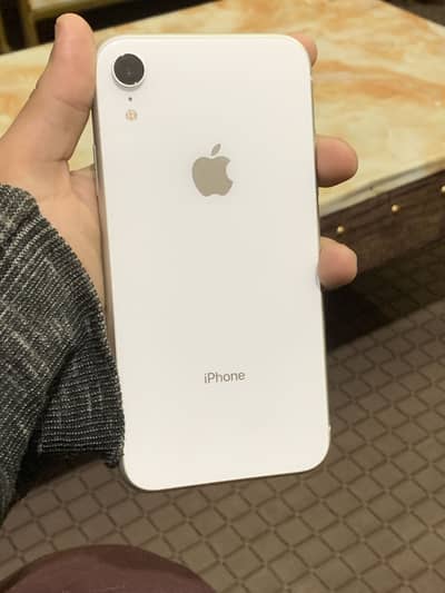IPHONE XR