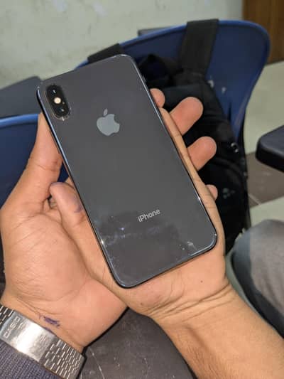Iphone xs mint condition